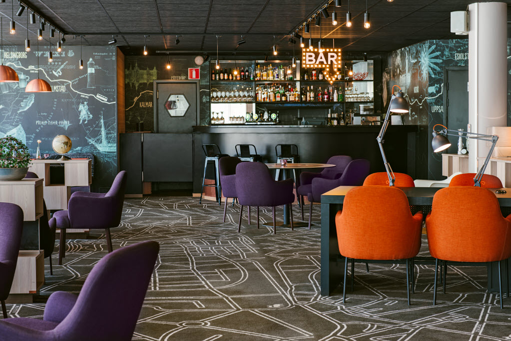 Urheberrecht: Jimmy Eriksson AB, Kocksgatan 17K, 116 24 Stockholm, 070-373 44 29, info@jimmyeriksson.se Scandic Kungens Kurva, bar, restaurant